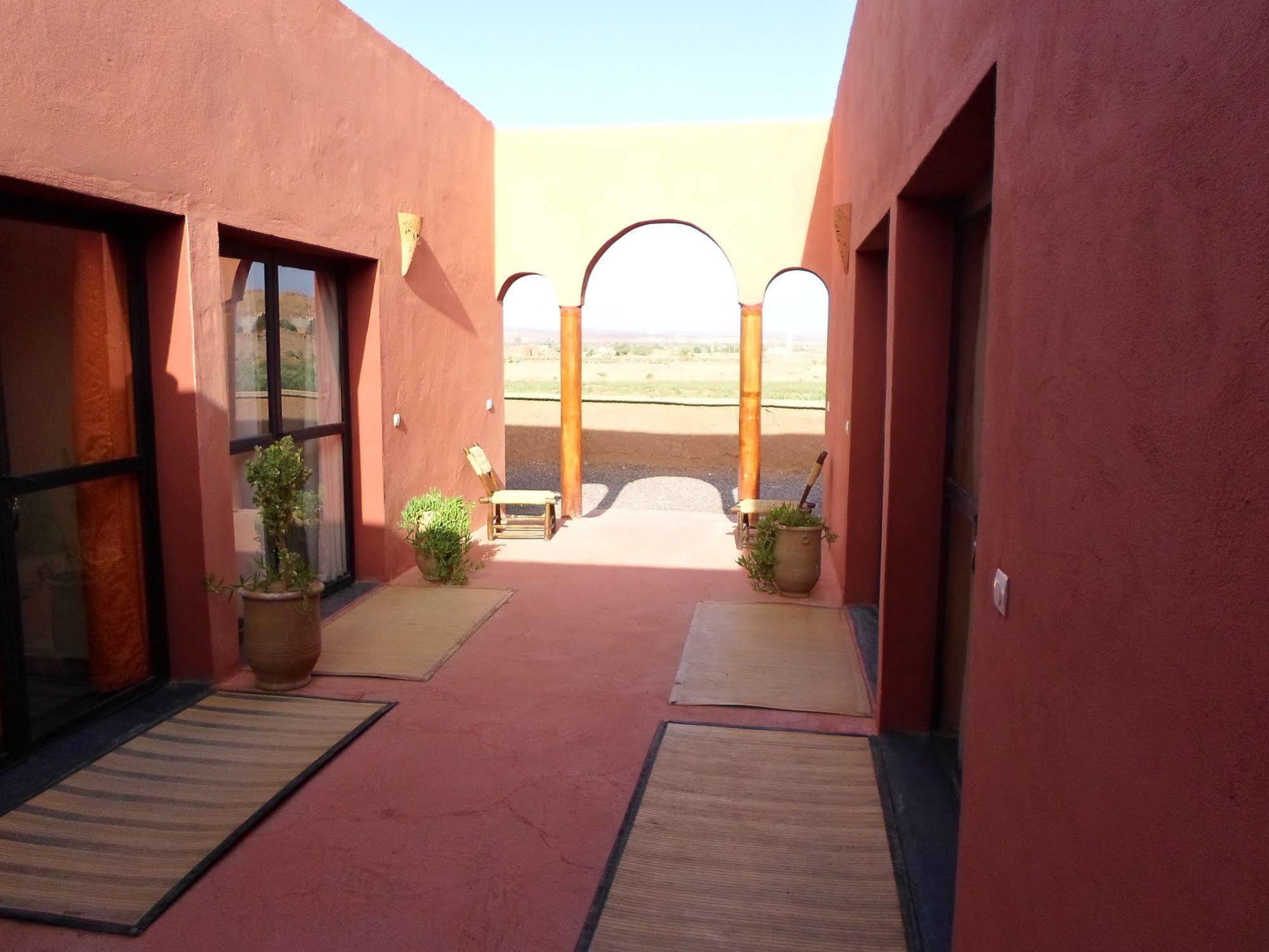 L'Escale De Ouarzazate Hotell Exteriör bild